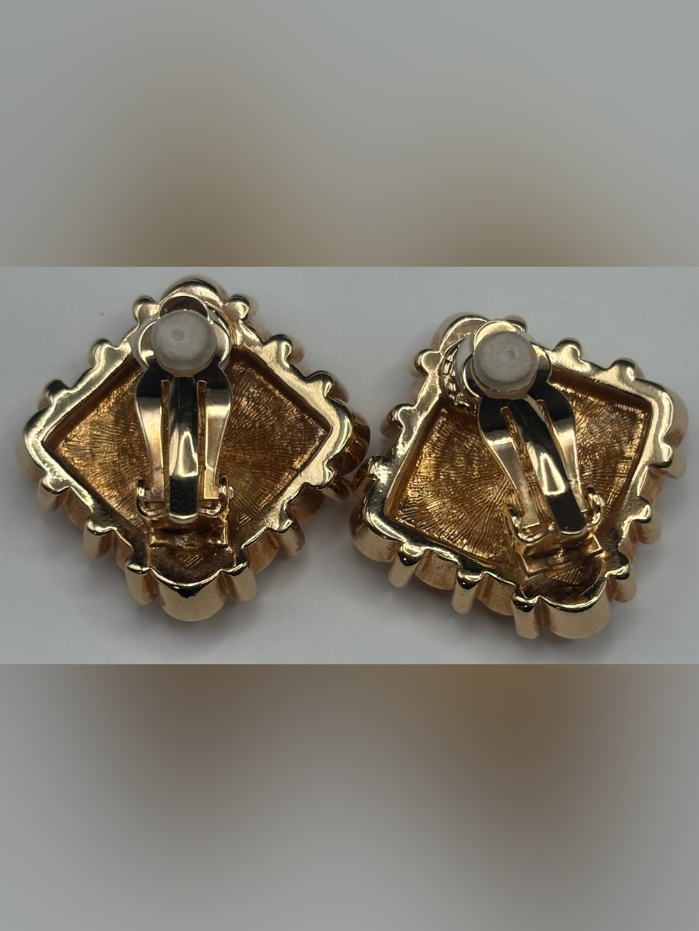 Swarovski Swan Signed Vintage AB Rhinestone Gold Tone Cluster Clip On Earrings - Picture 5 of 9